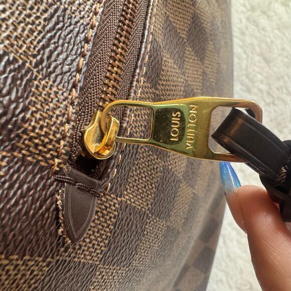 Louis Vuitton Jena MM Damier Ebene Shoulder Bag Tote Gold Hardware Classic 2017 - Picture 15 of 16